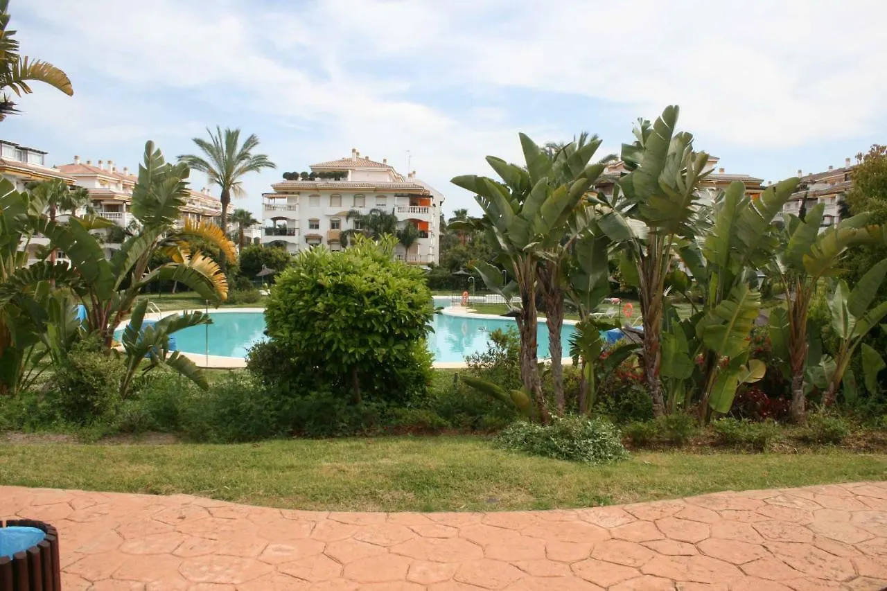 Apartamento 2 Dorm. Puerto Banus Marbella Spain