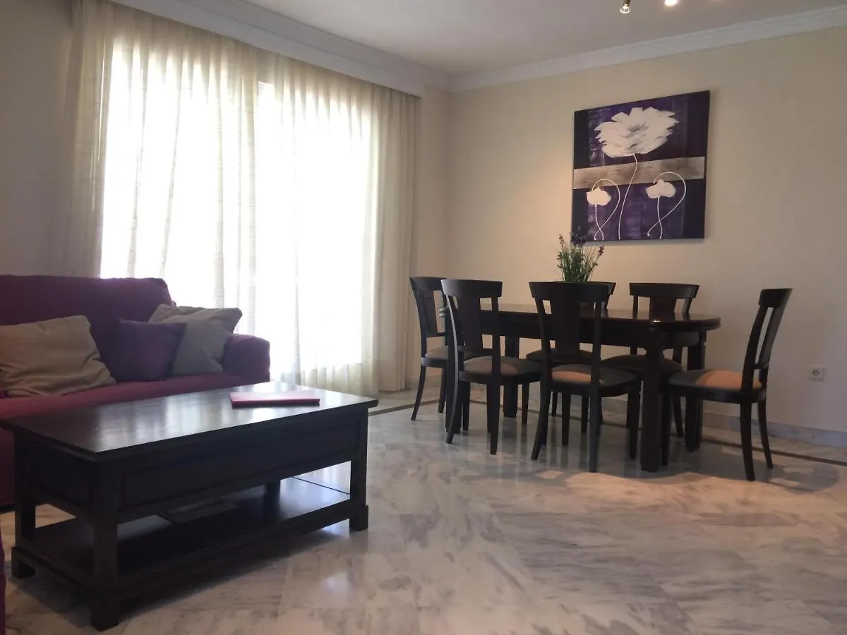 Apartamento 2 Dorm. Puerto Banus Marbella Spain